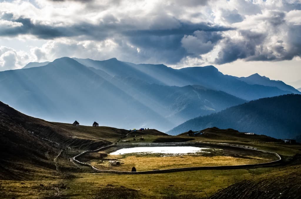Jibhi, Tirthan Valley, Shoja & Shimla Trail